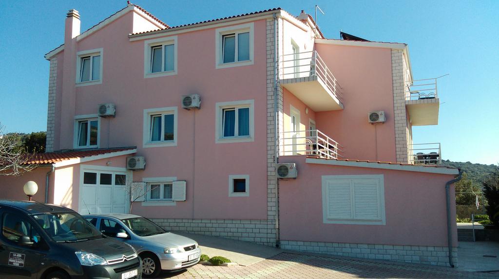 Apartments Marija Primosten Exterior photo